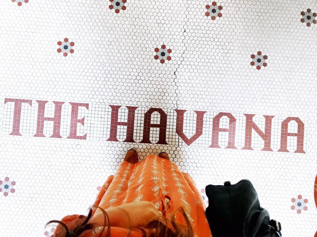 Havana-Hotel-Foot-Selfie 