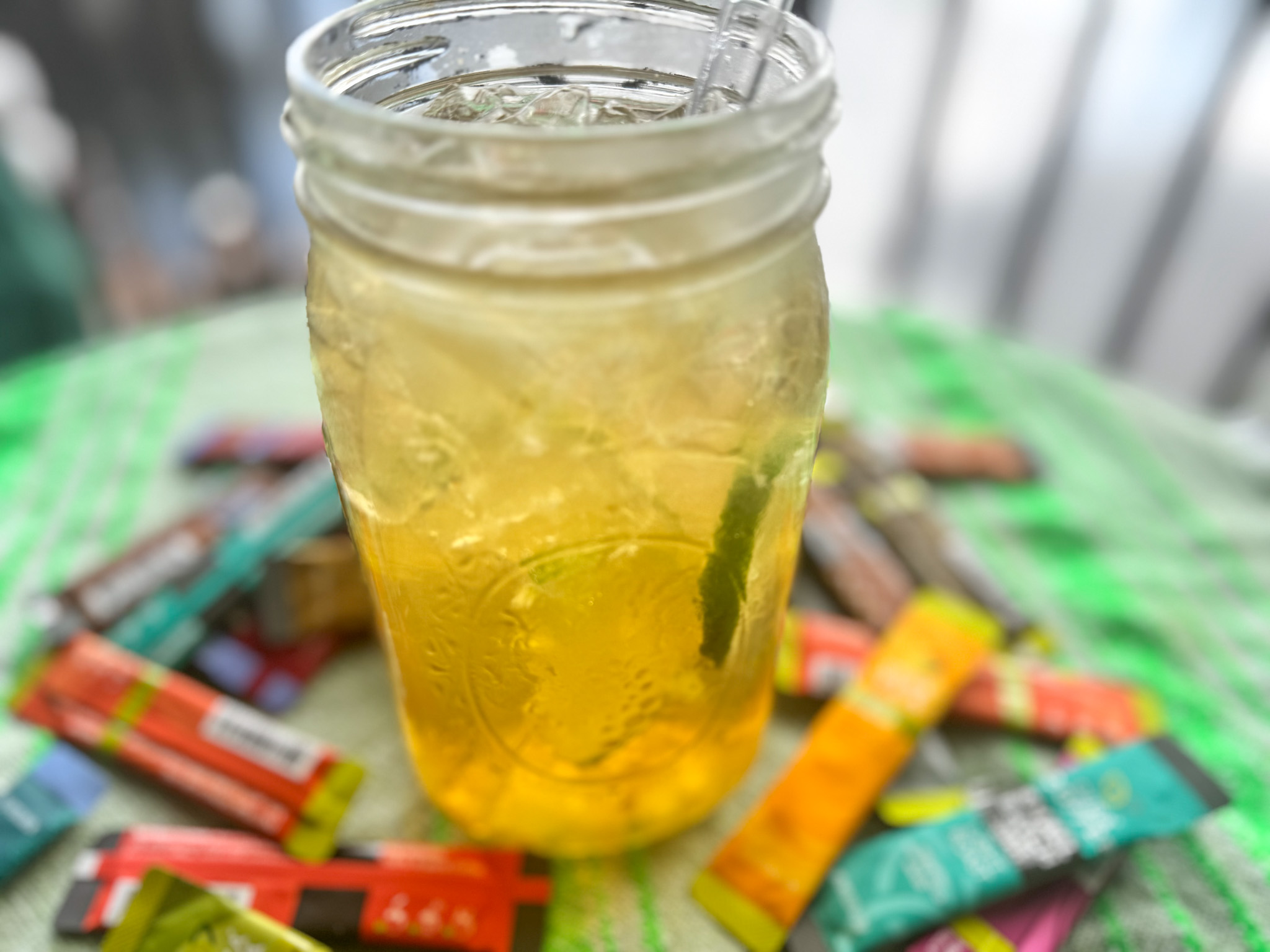 cusa instant tea and coffee for travel and home