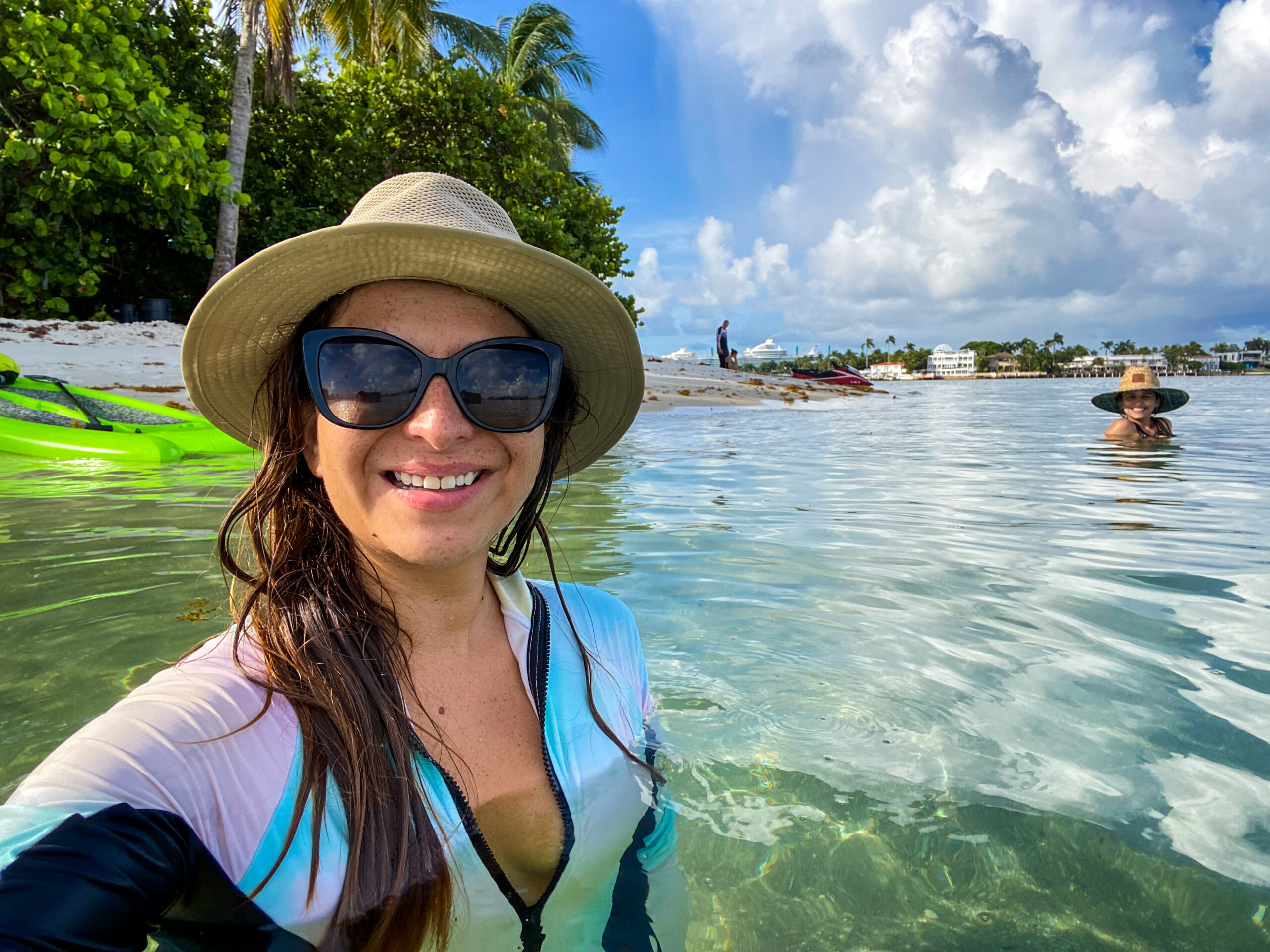 Paddleboard in Floriday safely with the right gear and safety tips.